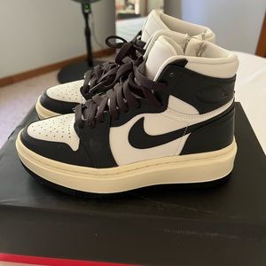 Air Jordan 1 Elevate High